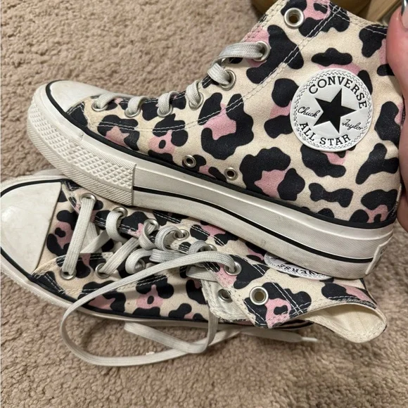 Converse Women's Leopard Print High-Top Sneakers - Picture 3 of 3